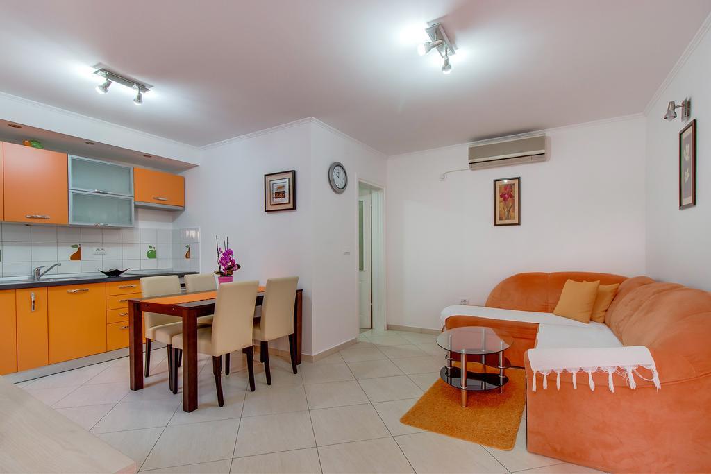 Apartments Leila Mali Lošinj Dış mekan fotoğraf
